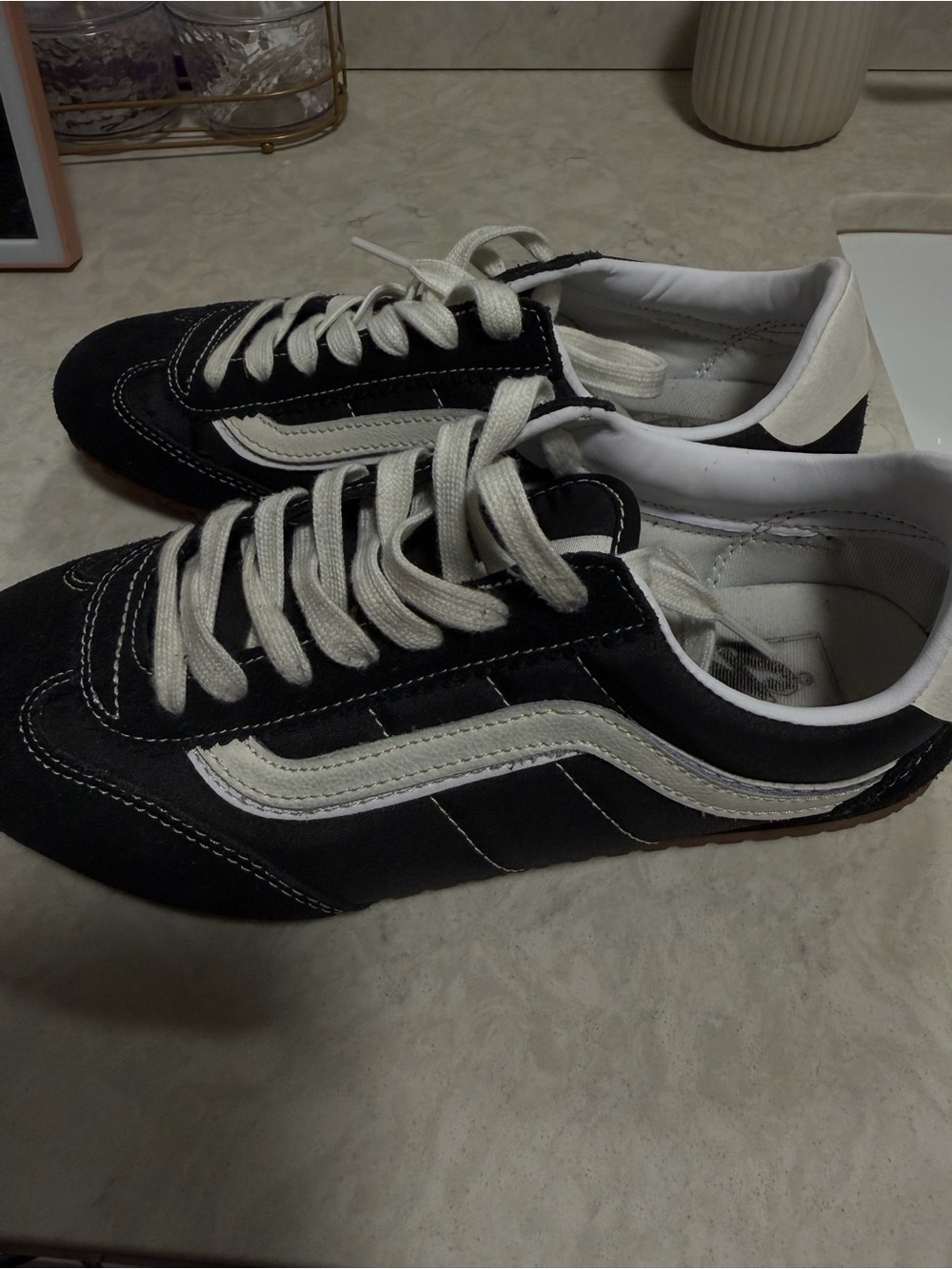 Vans Super Lowpro Sneaker - Black & Cream - Picture 4 of 5
